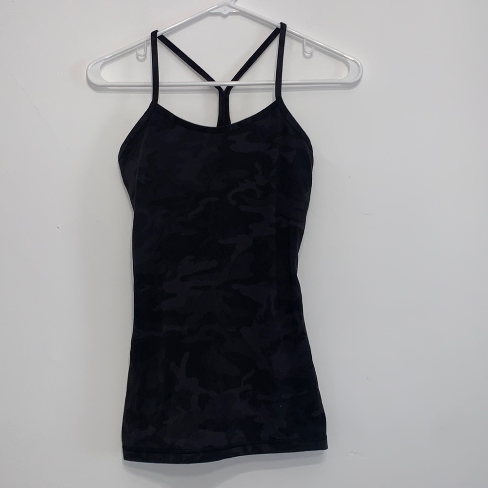 Lululemon camo tank top!